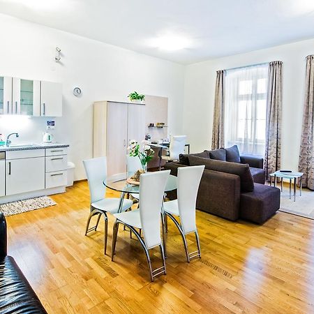 Central Apartmany Biela street Bratysława Zewnętrze zdjęcie