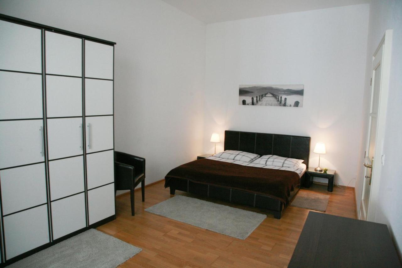 Central Apartmany Biela street Bratysława Zewnętrze zdjęcie