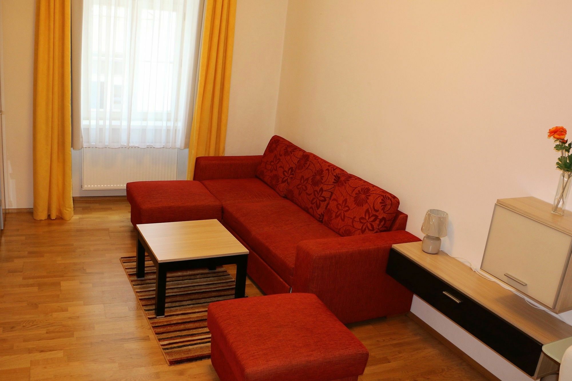Central Apartmany Biela street Bratysława Zewnętrze zdjęcie